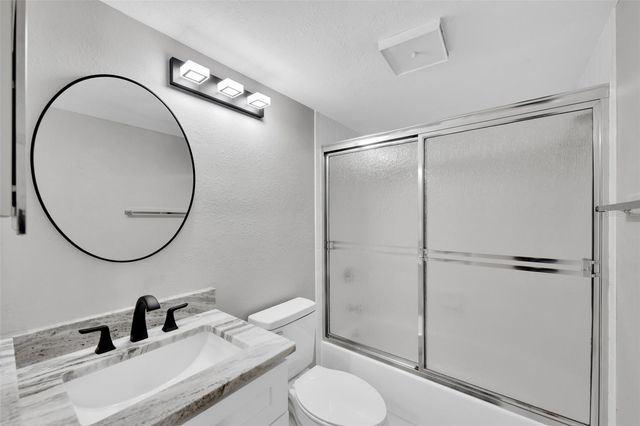 1697 BROOKHOUSE CIRCLE 116, Sarasota, FL 34231