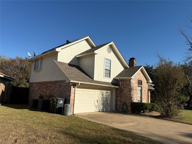 5731 Sterling Green Trail, Arlington, TX 76017