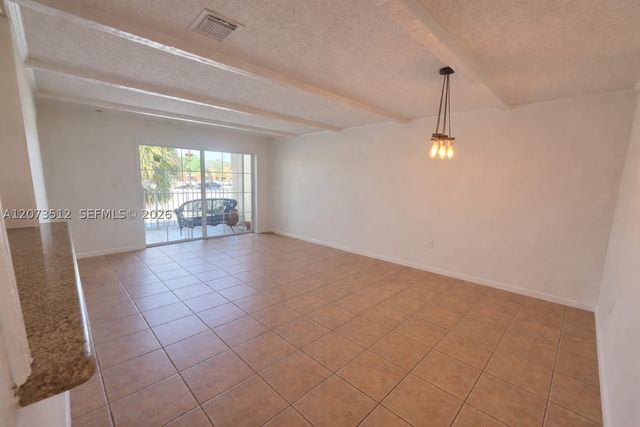 15761 SW 137 ave 202, Miami, FL 33177