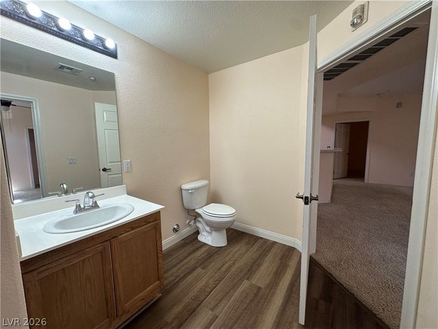 5855 Valley Drive 1091, North Las Vegas, NV 89031