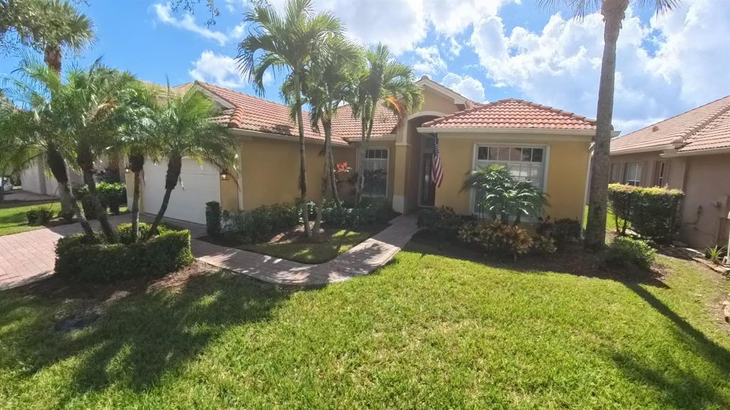 385 NW Sheffield Circle, Port St Lucie, FL 34983