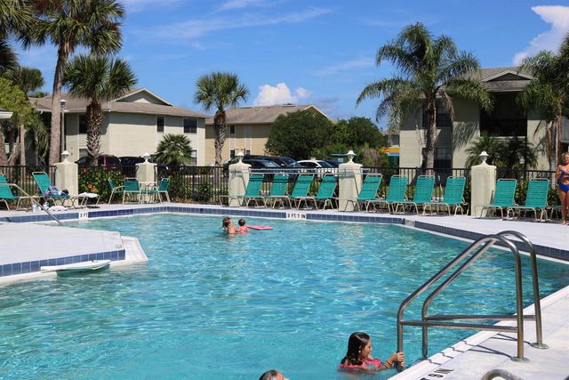 47 Brigantine Ct, St Augustine Beach, FL 32080