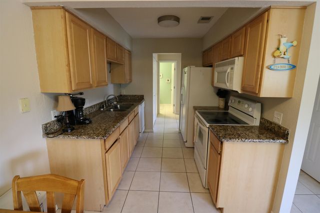 47 Brigantine Ct, St Augustine Beach, FL 32080