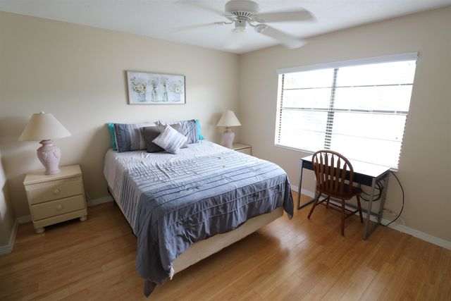 47 Brigantine Ct, St Augustine Beach, FL 32080