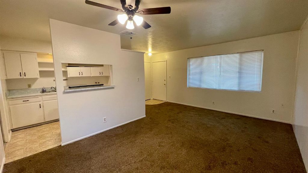 Image 4 of property listing at 1412 Rodgers Road, Hanford, CA 93230