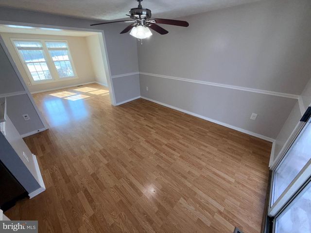 19605 KILCREGGAN WAY, Gaithersburg, MD 20879