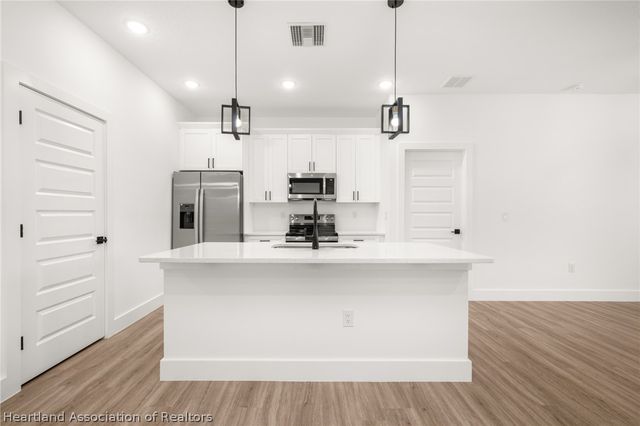 5225 Cortez Boulevard, Sebring, FL 33872