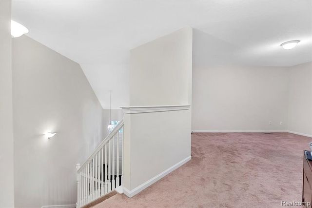 5457 Greenway Drive, Trenton, MI 48183