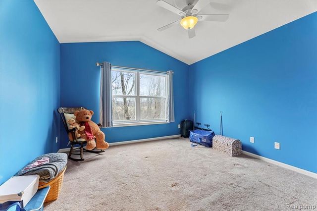 5457 Greenway Drive, Trenton, MI 48183