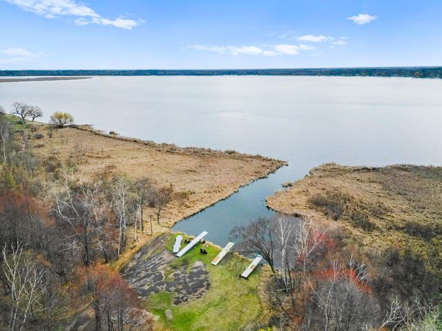 18224 Flanders Street NE, Wyoming, MN 55092