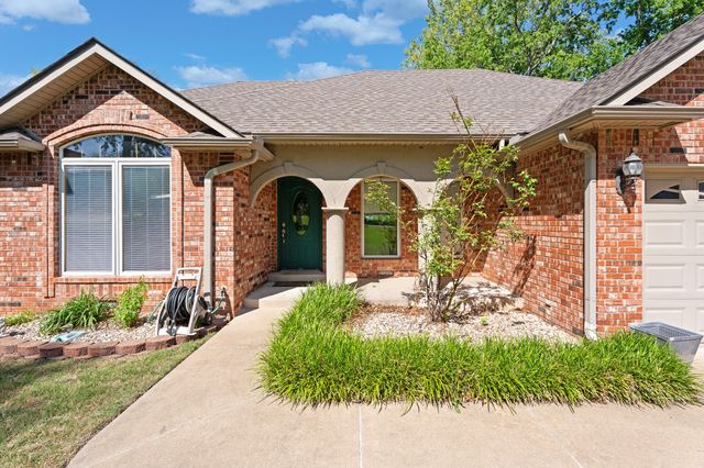 27204 S 125 Highway 9, Afton, OK 74331