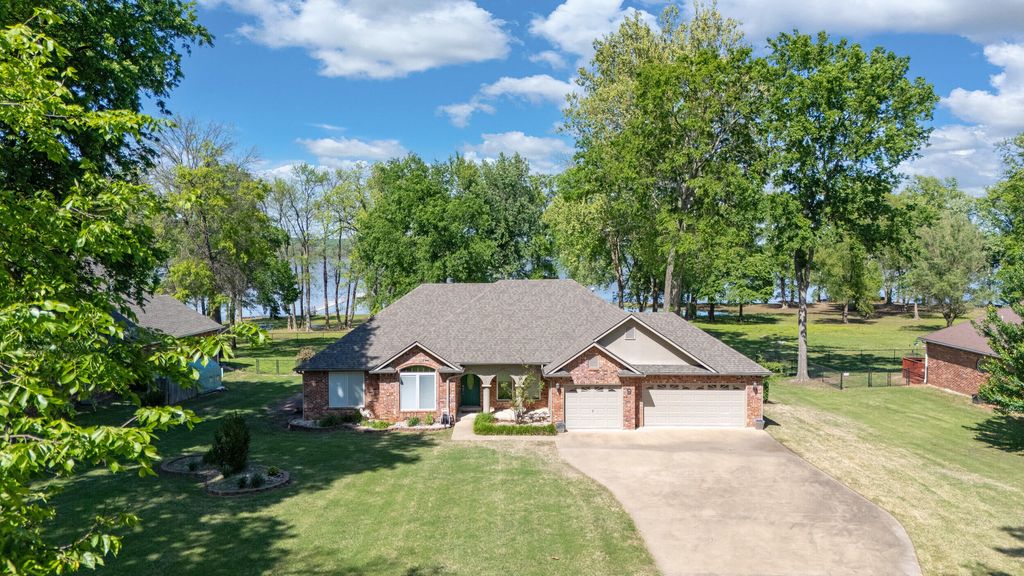 27204 S 125 Highway 9, Afton, OK 74331