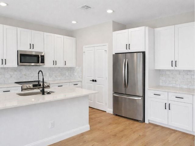 122 County Rd 2278, Cleveland, TX 77327