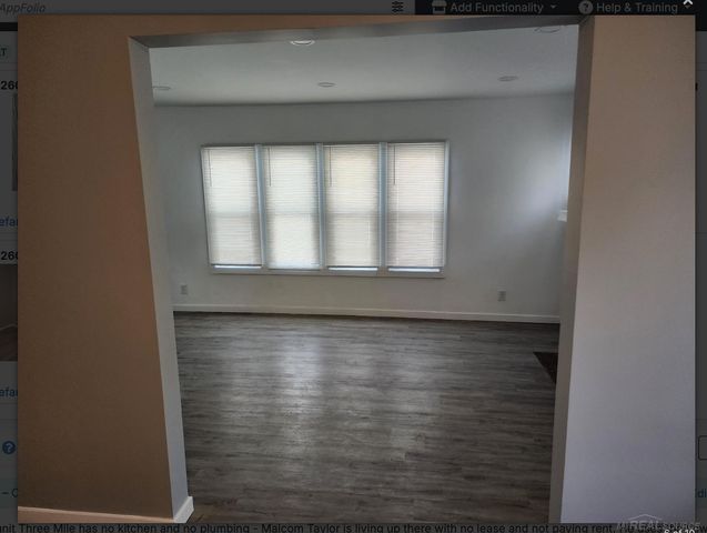 11790 Outer Drive, Detroit, MI 48224