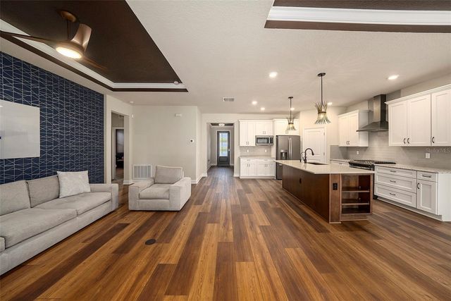 19772 PRESERVATION WOODS DRIVE, Lutz, FL 33548