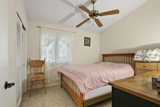 8124 W Imperial DRIVE, Franklin, WI 53132