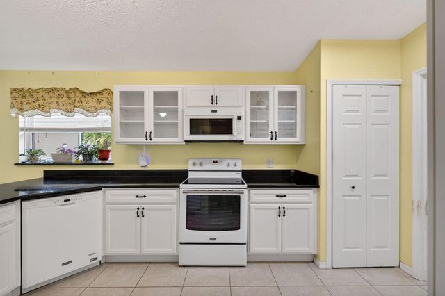14019 Aguila Avenue, Fort Pierce, FL 34951