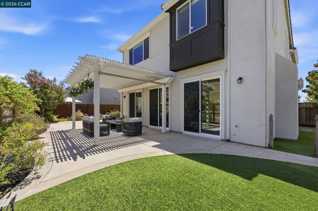 4658 Valley Vista Dr, Dublin, CA 94568