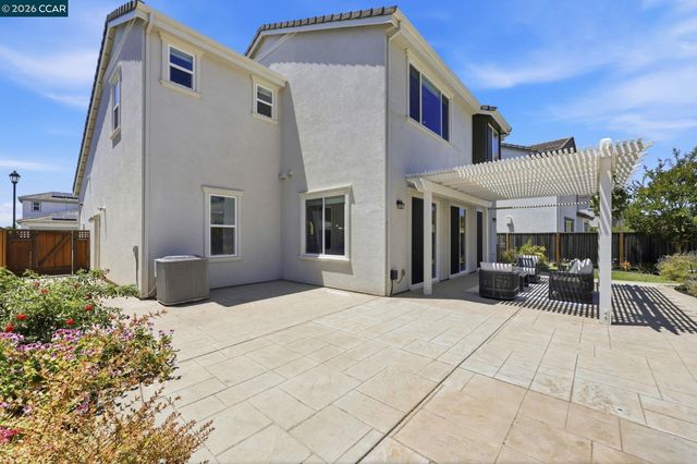 4658 Valley Vista Dr, Dublin, CA 94568