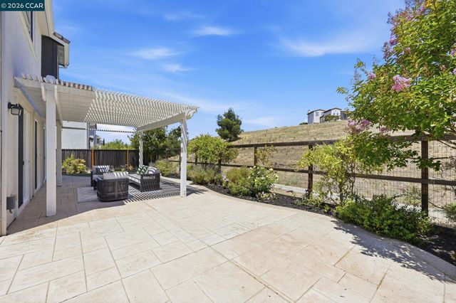 4658 Valley Vista Dr, Dublin, CA 94568