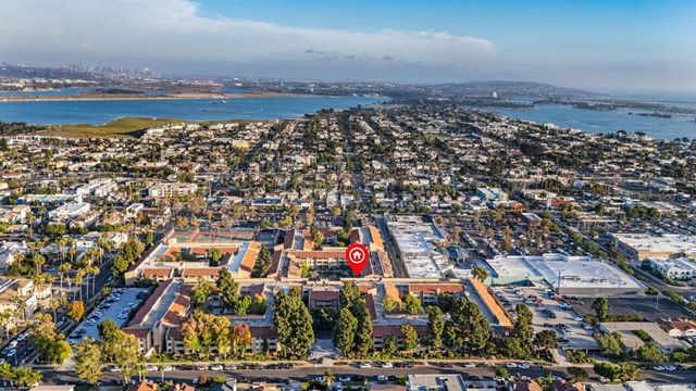 1801 Diamond Street 3-205, San Diego, CA 92109