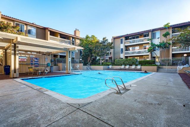 1801 Diamond Street 3-205, San Diego, CA 92109