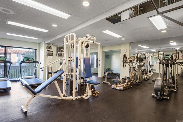 1801 Diamond Street 3-205, San Diego, CA 92109