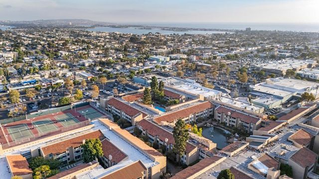1801 Diamond Street 3-205, San Diego, CA 92109