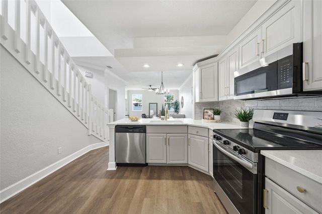 5352 NEIL DRIVE, St Petersburg, FL 33714