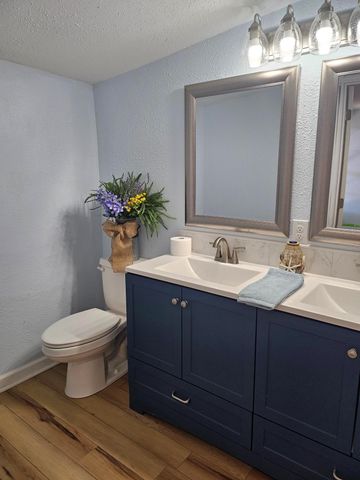 105 N Rhomberg ST, Burnet, TX 78611