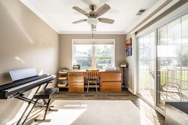 1525 Quail Glen Court, Carmel, IN 46032