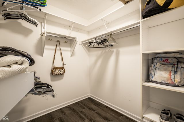 1525 Quail Glen Court, Carmel, IN 46032