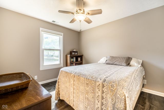 1525 Quail Glen Court, Carmel, IN 46032
