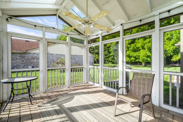 1525 Quail Glen Court, Carmel, IN 46032