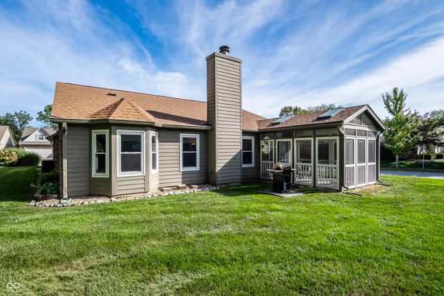 1525 Quail Glen Court, Carmel, IN 46032