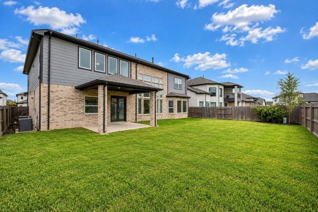 10014 Oakwood Trail, Missouri City, TX 77459