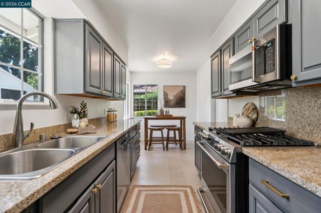 125 Luella Drive, Pleasant Hill, CA 94523