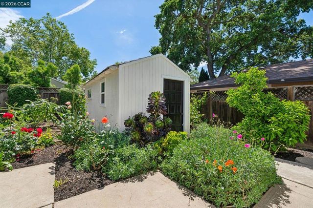 125 Luella Drive, Pleasant Hill, CA 94523