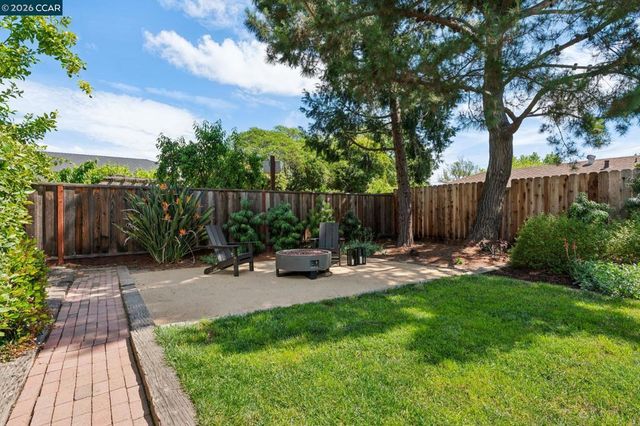 125 Luella Drive, Pleasant Hill, CA 94523