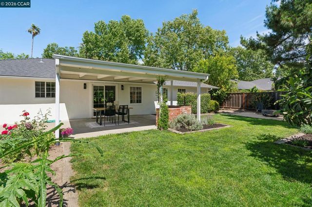 125 Luella Drive, Pleasant Hill, CA 94523