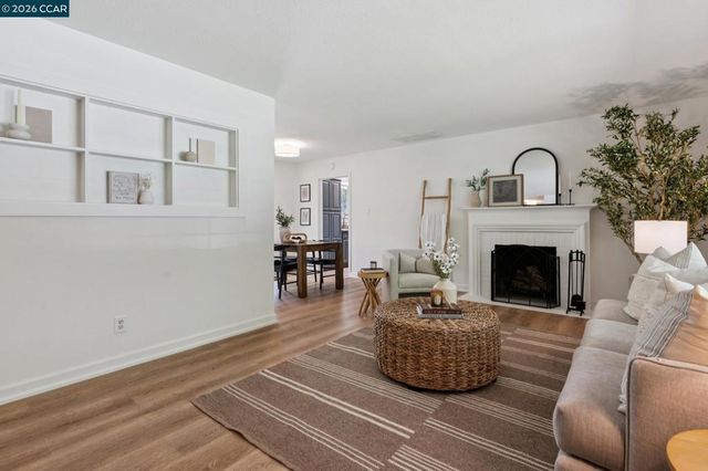 125 Luella Drive, Pleasant Hill, CA 94523