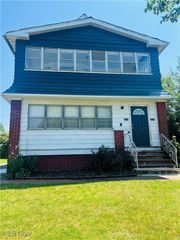 3697 Menlo Road, Shaker Heights, OH 44120