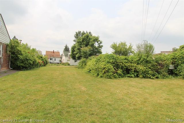 5861 Bingham Street, Dearborn, MI 48126