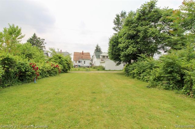 5861 Bingham Street, Dearborn, MI 48126