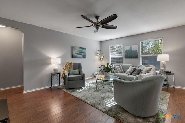2042 Dragon Trail, New Braunfels, TX 78130
