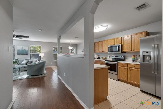2042 Dragon Trail, New Braunfels, TX 78130