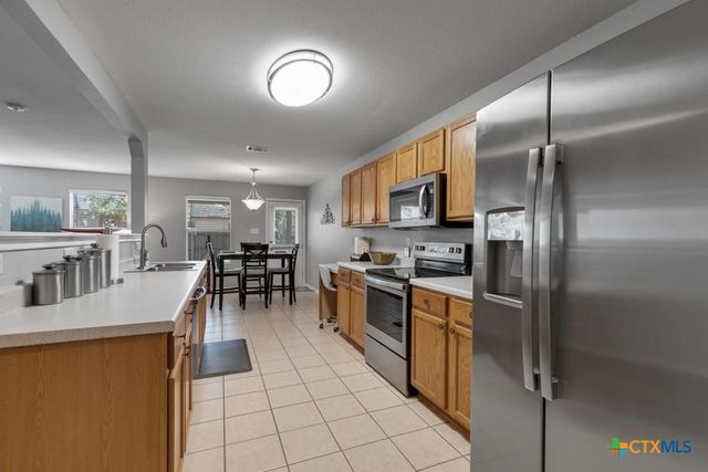 2042 Dragon Trail, New Braunfels, TX 78130