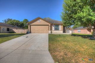 2042 Dragon Trail, New Braunfels, TX 78130