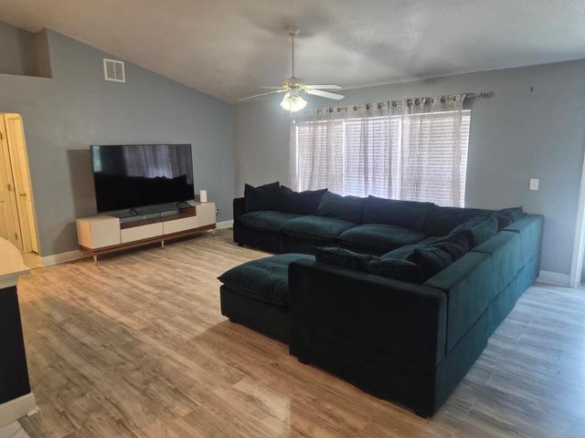 701 SW Sarazen Avenue, Port St. Lucie, FL 34953