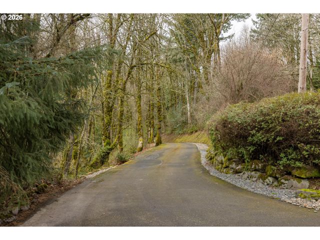 7616 Nw THOMPSON Rd, Portland, OR 97229